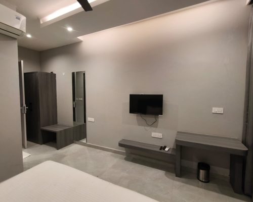 Deluxe Room (3)